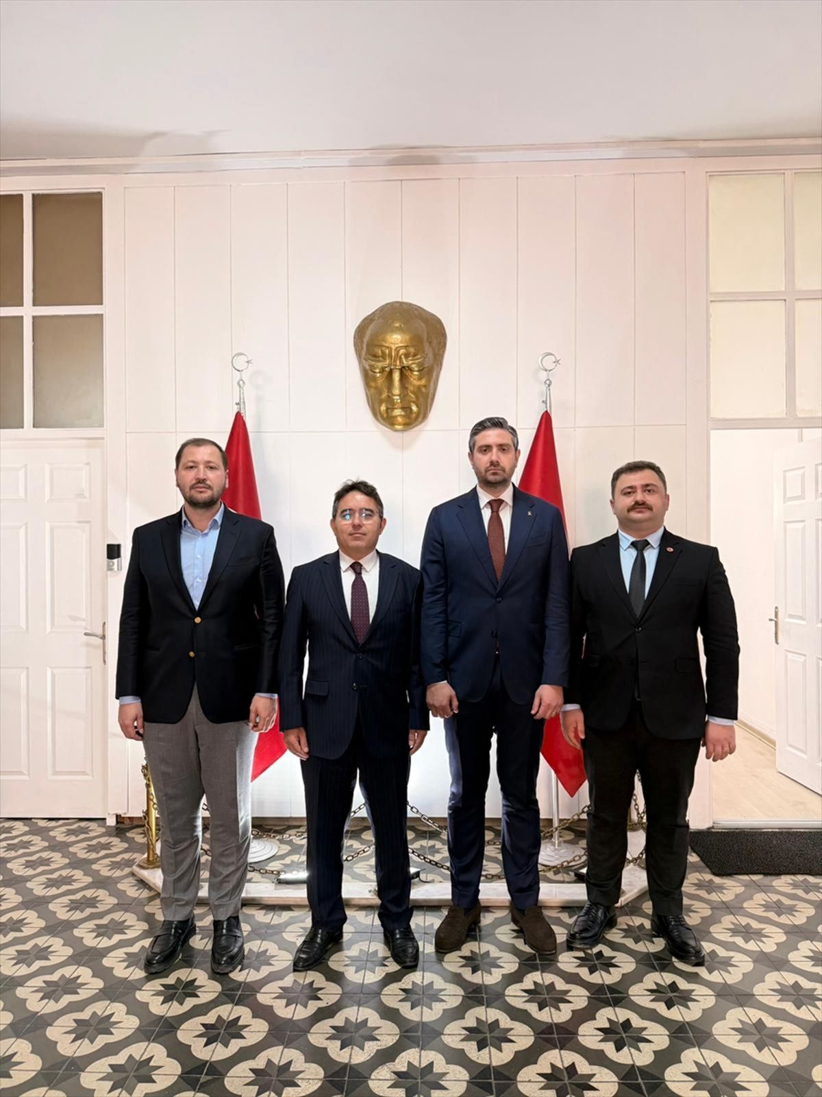 AK Parti Muğla İl Başkanı Güngör, Marmaris Kaymakamı Kaya'yı ziyaret etti