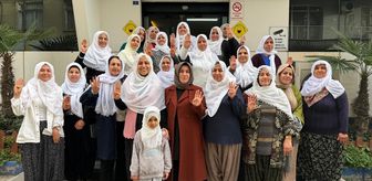 AK Parti Seyhan Kadın Kolları'ndan Mihalgazi Belediye Başkanı Güneş'e destek
