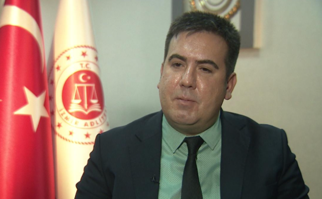 Can Tuncay took the seat left vacant by Akın Gürlek