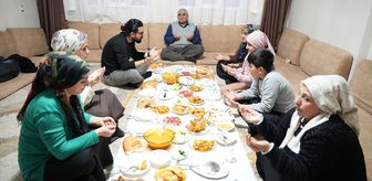 Akşam ezanının en erken okunduğu yerlerden Şemdinli'de ilk iftar yapıldı