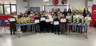 Alaşehir'de öğrenciler akıl oyunlarında yarıştı