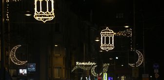 Almanya'da bazı şehirlerde ışıklarla süslenen caddeler ramazan boyunca aydınlatılacak