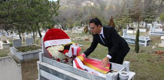 Almanya'daki ırkçı saldırıda hayatını kaybeden Saraçoğlu Çorum'daki kabri başında anıldı