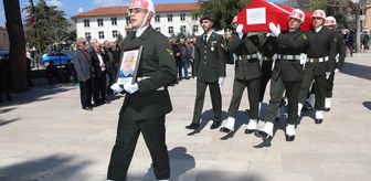 Amasya'da vefat eden Kore gazisi Kartal son yolculuğuna uğurlandı