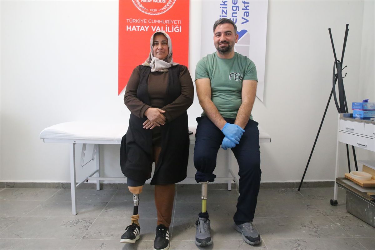Ampute protez teknikeri kendisi gibi uzuv kaybı yaşayanlara umut oluyor