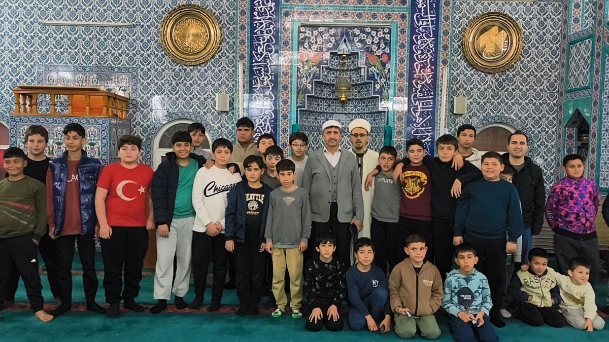 Anamur ilçesinde 'Arkadaşlarımla Camideyiz' etkinlikleri yapılıyor