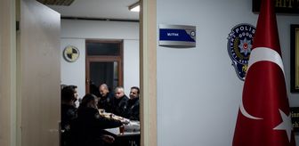Ankara'da polisler ilk sahurunu mesai başında yaptı
