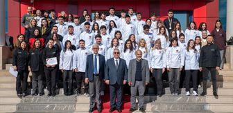 Antalya Belek Üniversitesi'nde ceket giyme töreni düzenledi