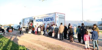 Antalya Büyükşehir Belediyesi mobil aşeviyle ikramlarını sürdürüyor