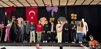 Antalya'da çocuklar için bayram şenliği düzenlendi
