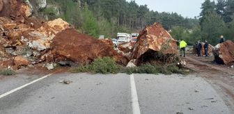 Antalya'da heyelan sonucu kapanan kara yolu çalışmaların ardından ulaşıma açıldı