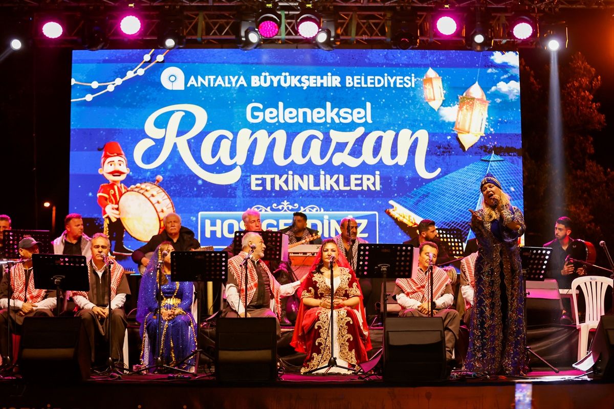 Antalya'da Şanlıurfalılar ve Elazığlılar gecesi düzenlendi