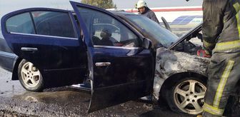 Antalya'da seyir halindeki otomobilde çıkan yangın söndürüldü