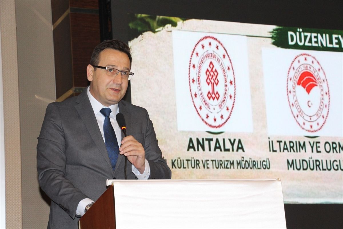 Antalya'da turizmde kültürel mirasın korunması ve sürdürülebilir gelecek konuşuldu