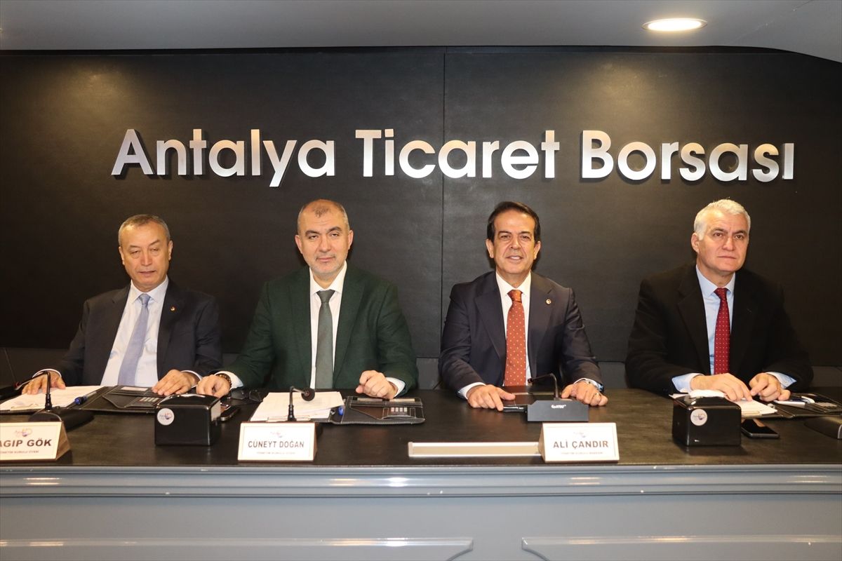 Antalya'dan ocakta 70 milyon dolarlık yaş meyve ve sebze ihracatı