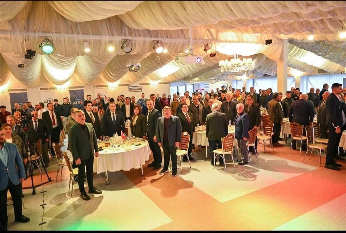 Antalya'nın Akseki, Gündoğmuş ve İbradı ilçelerindeki vergi rekortmenleri ödüllendirildi