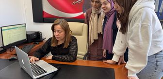 Ardahan'da anaokulu öğretmenleri, AA'nın 'Yılın Kareleri' oylamasına katıldı