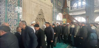 Ardahan, Erzincan ve Tunceli'de Ramazan Bayramı'nda camiler doldu