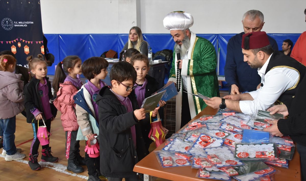 Artvin'de 'Maarifin Kalbinde Ramazan' etkinliği yapıldı