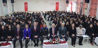 Astronot Tuva Cihangir Atasever, Kırklareli'nde öğrencilerle buluştu