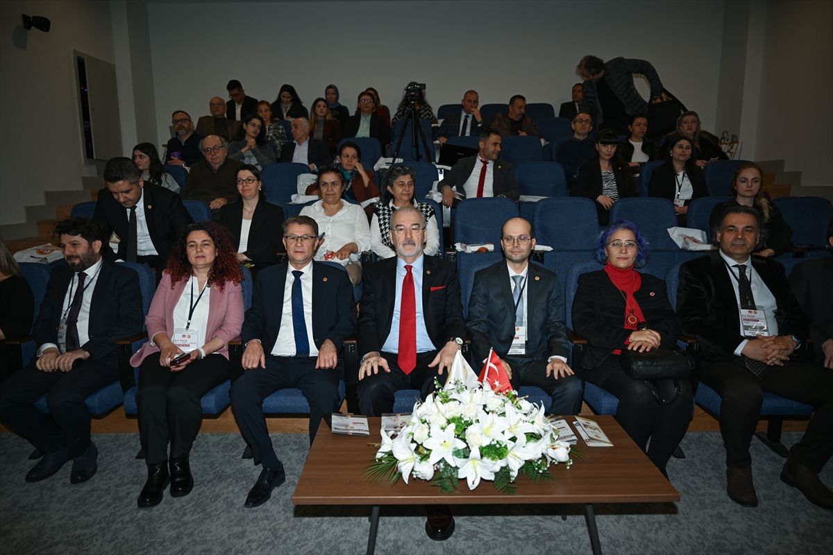 ATAM'dan, Atatürk'ün sağlık geçmişine ilişkin panel