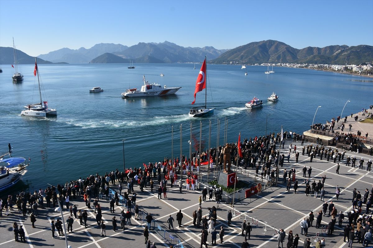 Atatürk'ün Marmaris'e gelişinin 91'inci yıl dönümü muharip uçakların geçişiyle kutlandı