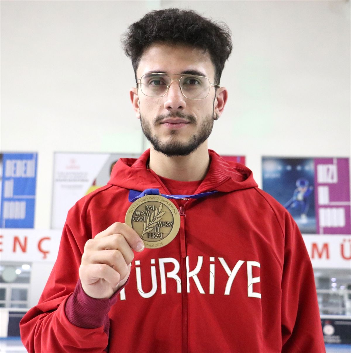Avrupa ve dünya üçüncüsü sürat patenci Furkan hayaline kavuştu