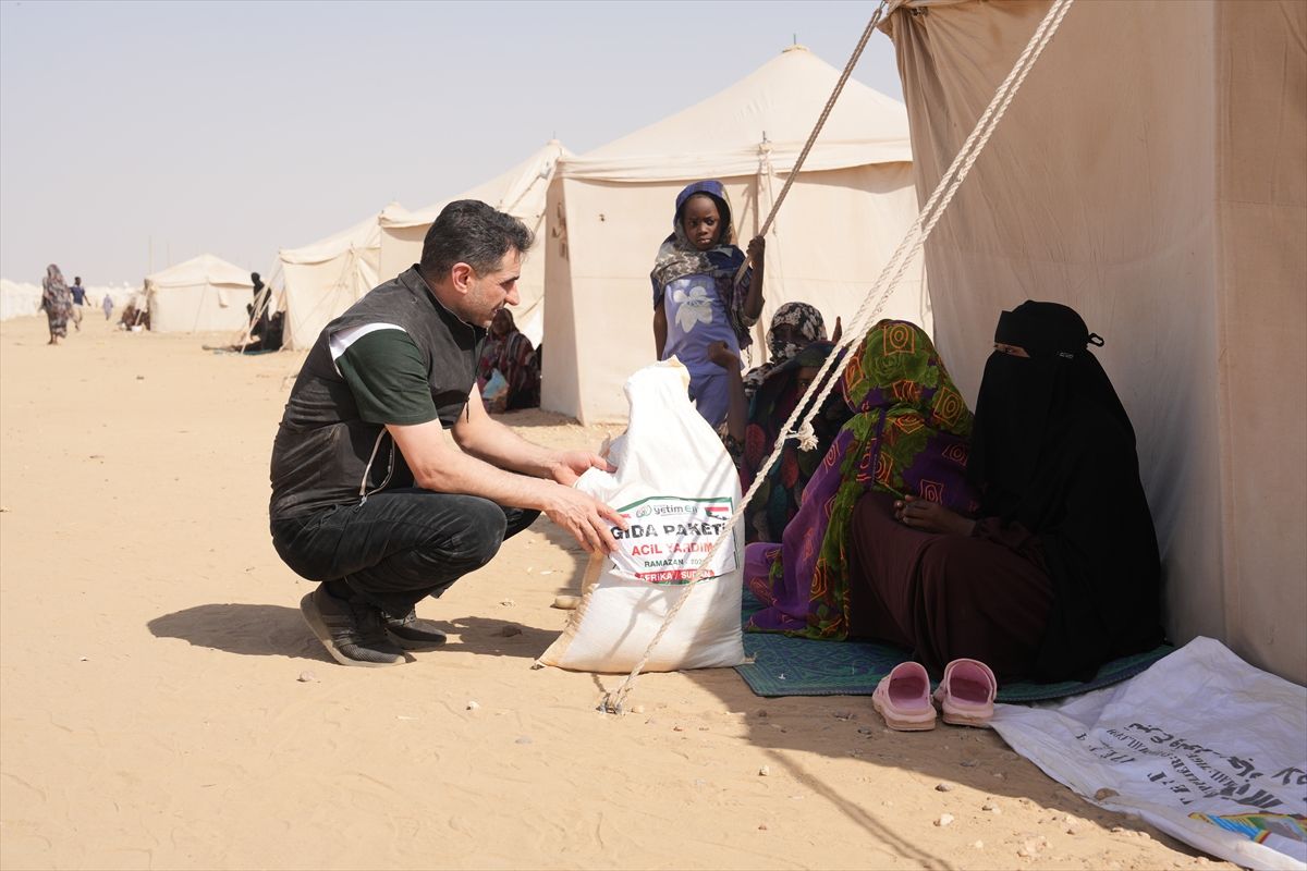 Avrupa Yetim Eli Derneğinden Sudan'da ramazan yardımı