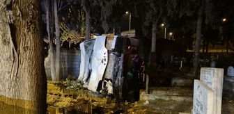 Aydın'da mezarlığa devrilen panelvandaki 3 kişi yaralandı