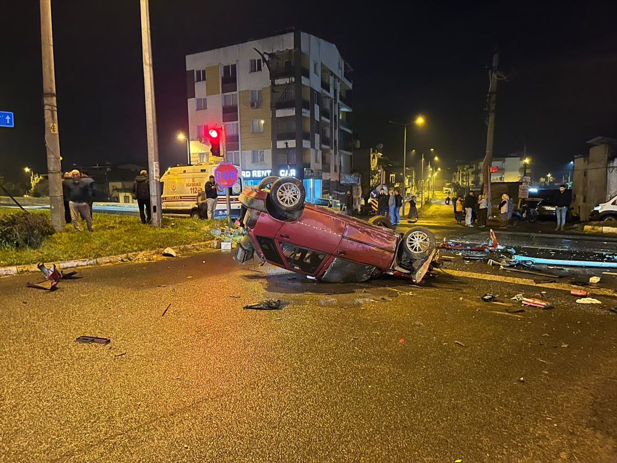 Aydın'da takla atan otomobildeki 2 kişi yaralandı