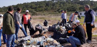 Ayvalık Adaları Tabiat Parkı'nda kıyı temizliği yapıldı