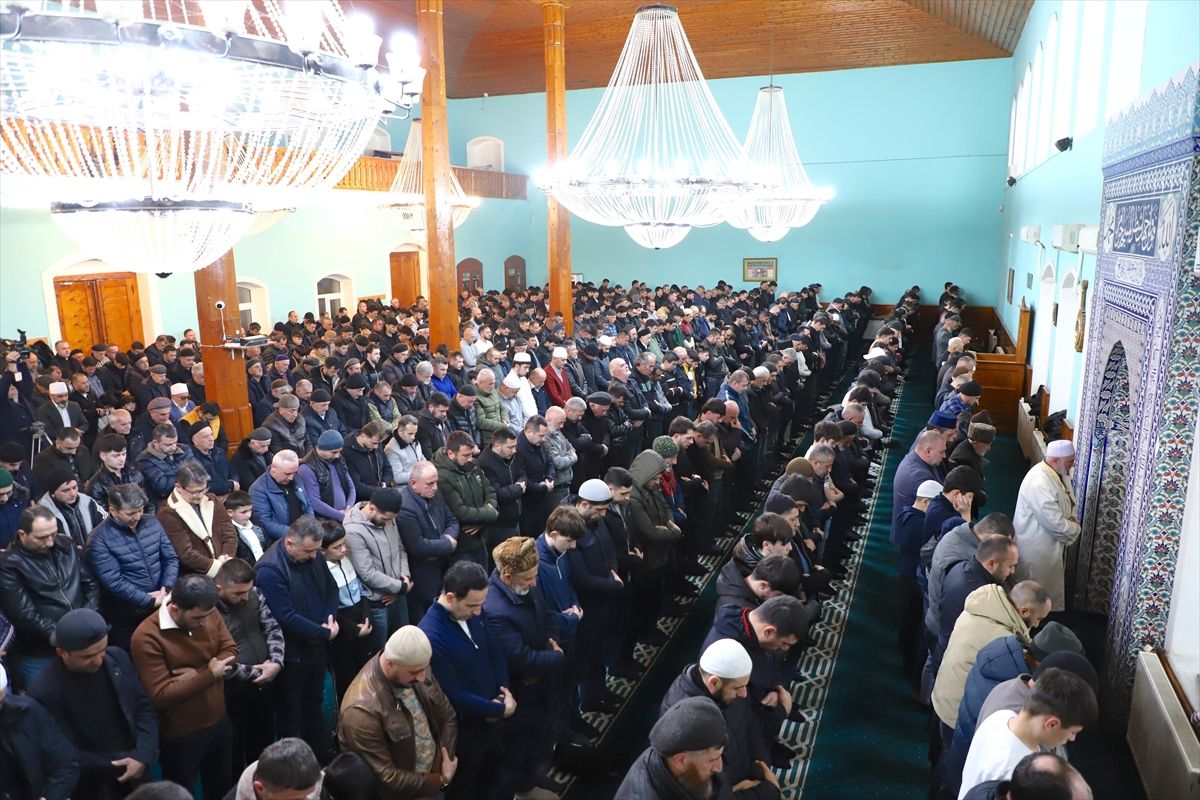 Azerbaycan'da Ramazan Bayramı kutlanıyor
