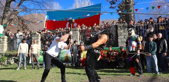 Azerbaycan'ın tarihi Şeki kentinde Nevruz coşkusu
