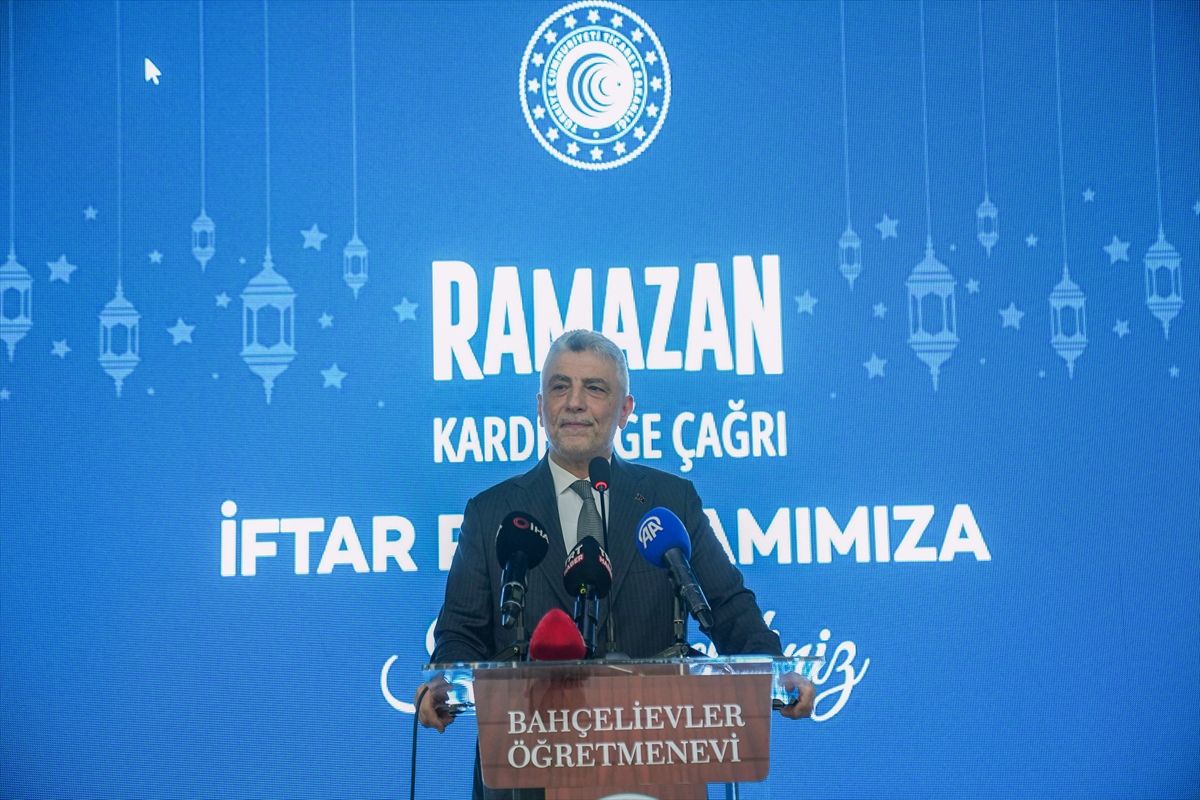 Bakan Bolat, engelliler, yaşlılar, şehit yakınları ve yetimlerle iftar programında bir araya geldi