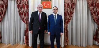 Bakan Gürlek, eski TBMM Başkanı Kahraman ile görüştü