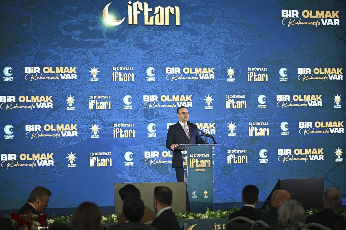 Bakan Kacır, AK Parti İstanbul İş Dünyası İftarı'nda konuştu Açıklaması