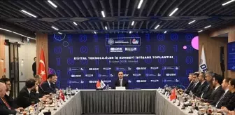 Bakan Kacır, DEİK Dijital Teknolojiler İş Konseyi ile bir araya geldi