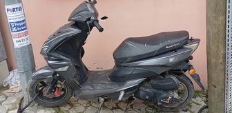 Balıkesir'de bir motosiklet kurşunlandı