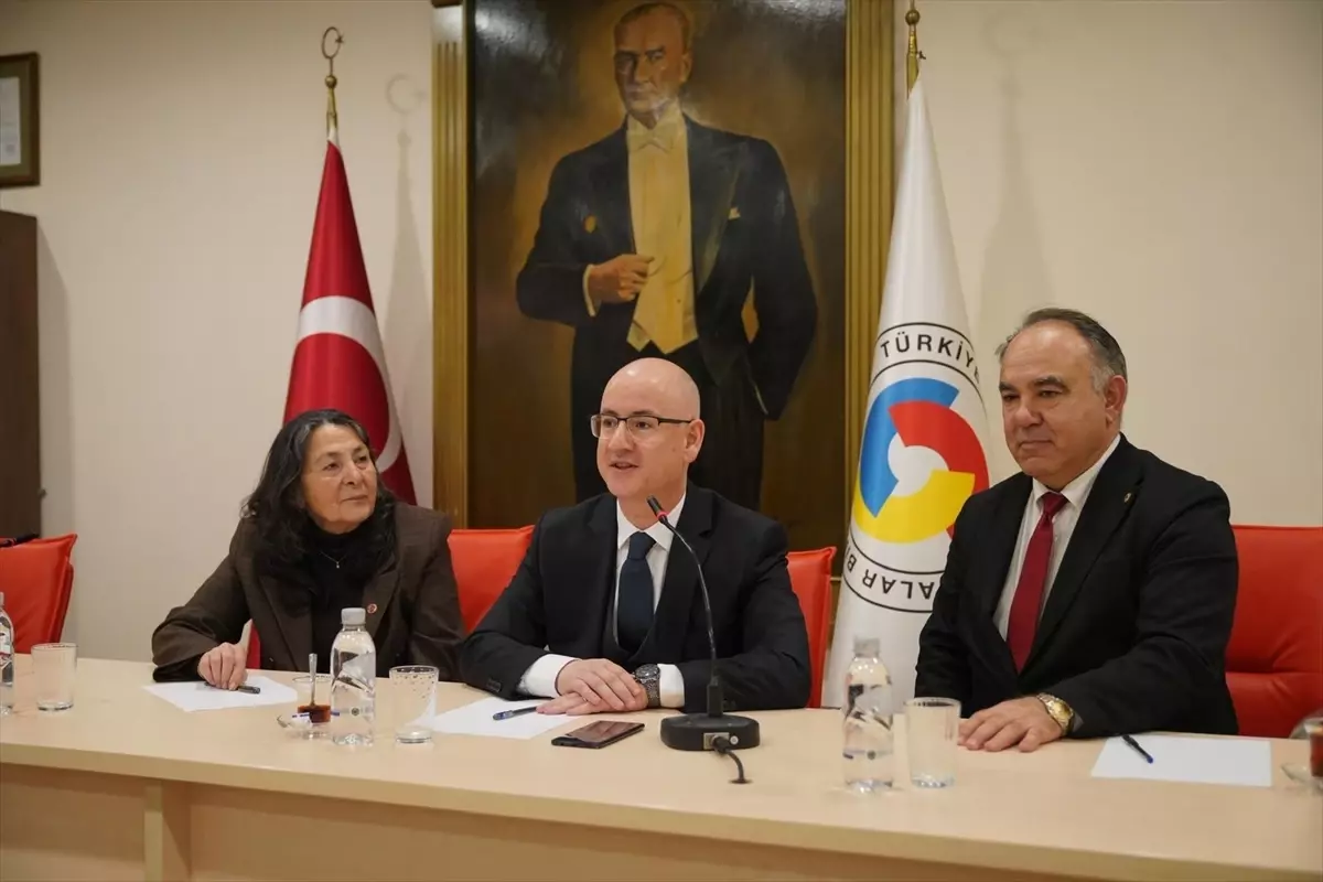 Balıkesir'de 'zeytinyağı lisanslı depo' kuruluyor