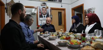 Başkan Çolakbayrakdar, iftarda şehit ailesine konuk oldu
