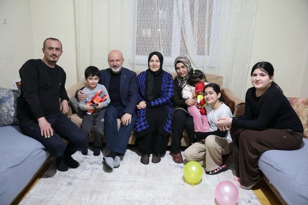 Başkan Çolakbayrakdar, iftarda Sever ailesinin konuğu oldu