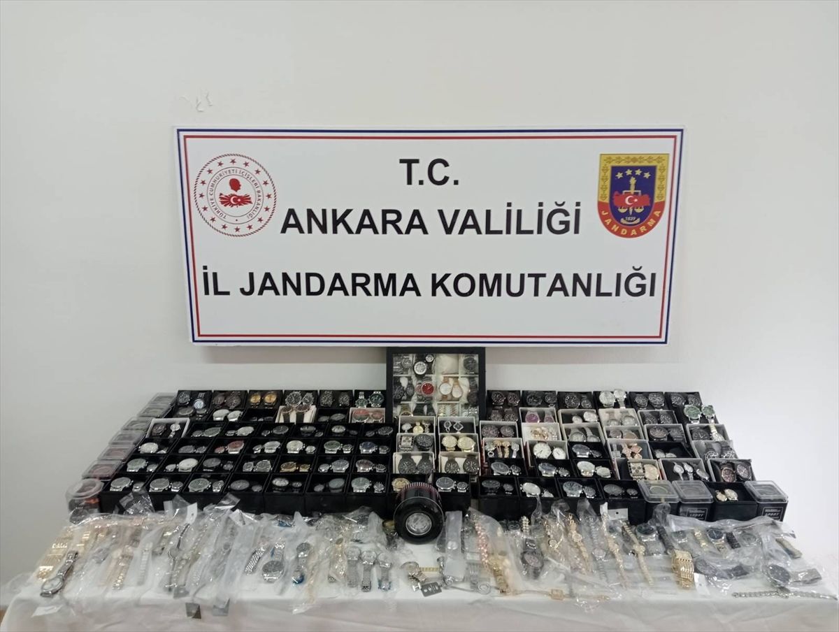 Başkentte piyasaya kaçak saat sürmeye çalışan şüpheli gözaltına alındı