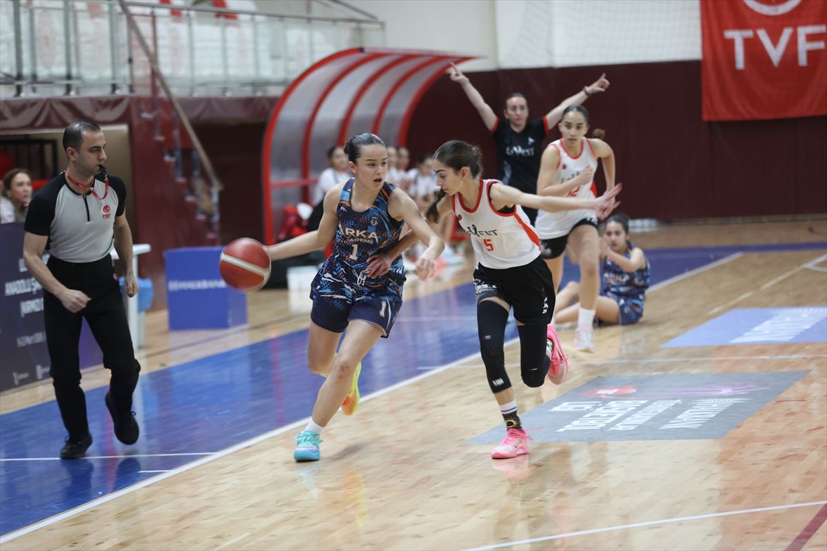 Basketbol: 14 Yaş Altı Kızlar Anadolu Şampiyonası