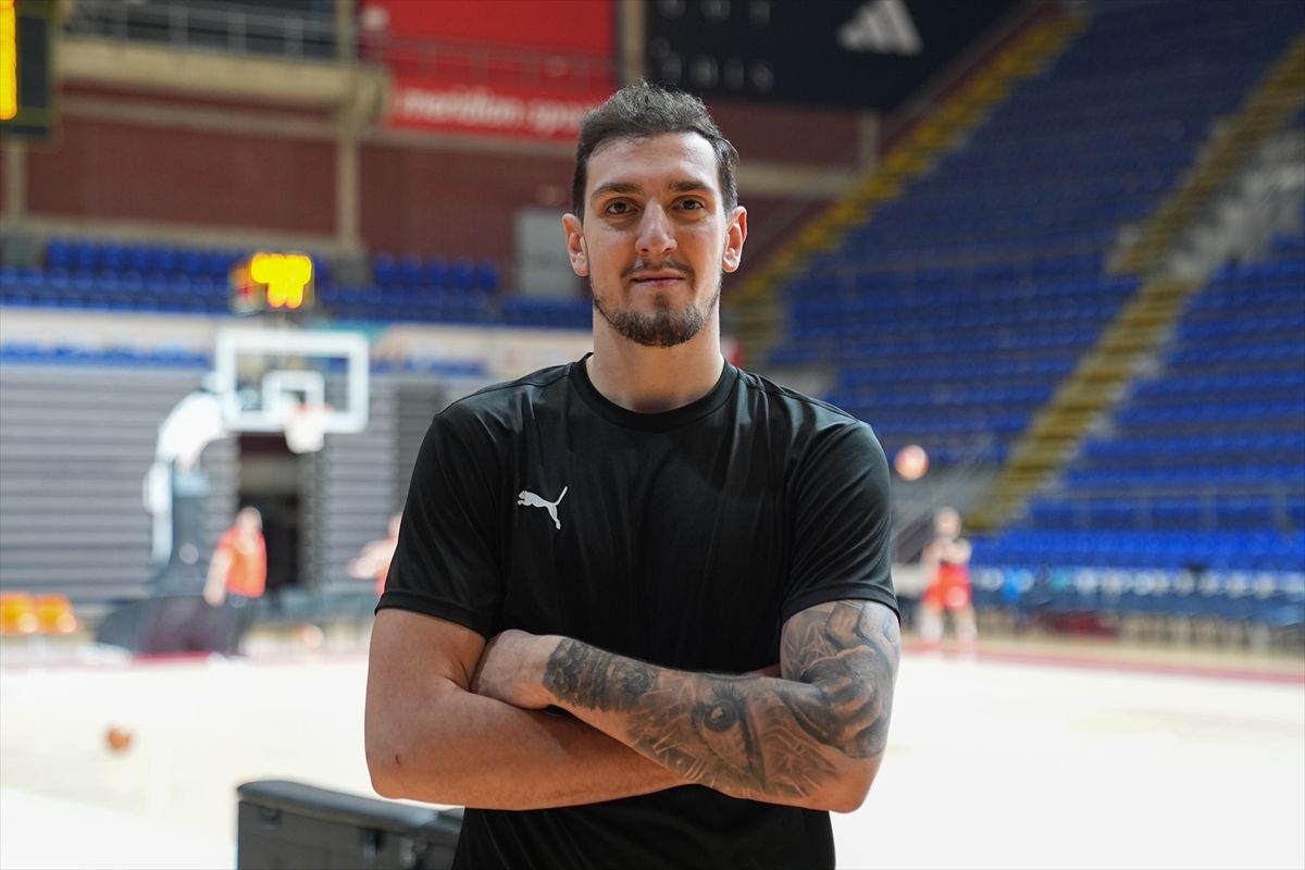 Basketbolda Sırbistan-Türkiye maçına doğru
