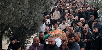Batı Şeria'ya şarapnel parçası düşmesi sonucu ölen 3 Filistinli kadın son yolculuğuna uğurlandı