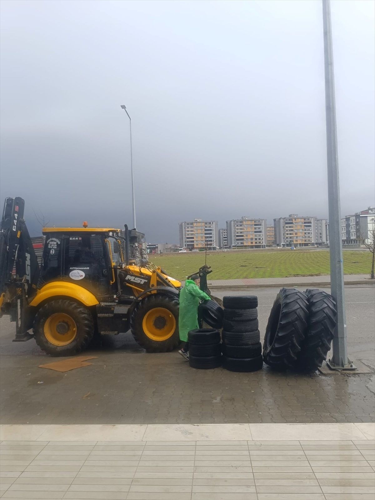 Batman'da 84 bin 190 kilogram atık lastik geri dönüşüme kazandırıldı