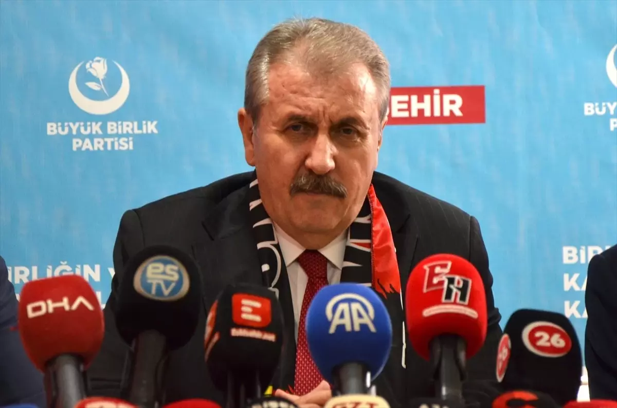 Destici: Yolsuzlukla Mücadele Edilsin