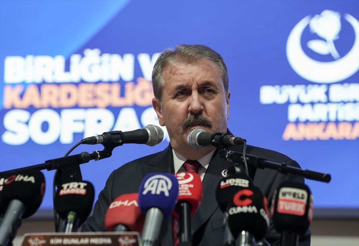 BBP Genel Başkanı Destici, partisinin iftar programında konuştu Açıklaması