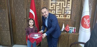 Beyşehir'de 4-6 yaş kuran kursu öğrencileri kumbaralarındaki paraları TDV'ye bağışladı