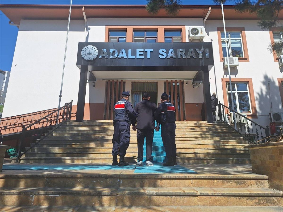 Bilecik'te 2 firari hükümlü yakalandı